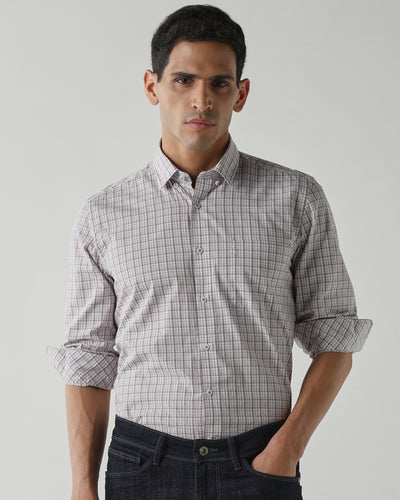 Men's Pure Cotton Checks Slim Fit Full Sleeve Casual Shirt - White & Brown