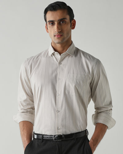 Men's Pure Cotton Stripe Regular Fit Full Sleeve Formal Shirt - Beige