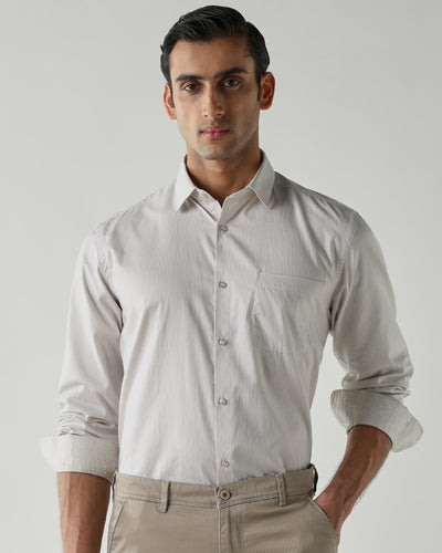 Men's Pure Cotton Stripe Stripe Regular Fit Full Sleeve Formal Shirt - Beige