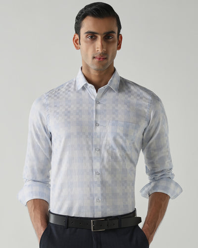 White/Sky Blue shirts crafted in 100% cotton,