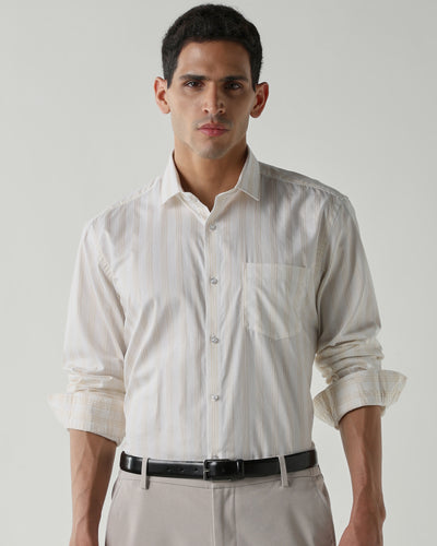 Men's Pure Cotton Stripe Regular Fit Full Sleeve Formal Shirt - White & Beige