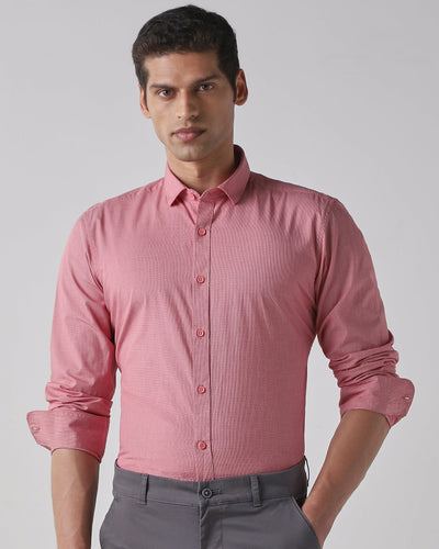 Men's Pure Cotton Checks Slim Fit Full Sleeve Casual Shirt - Red