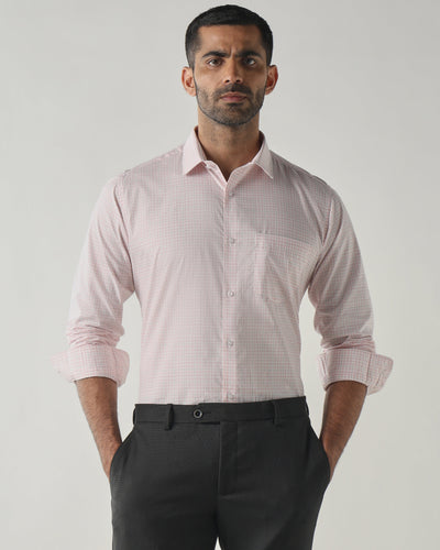 Men's Pure Cotton Checks Slim Fit Full Sleeve Formal Shirt - White & Pink
