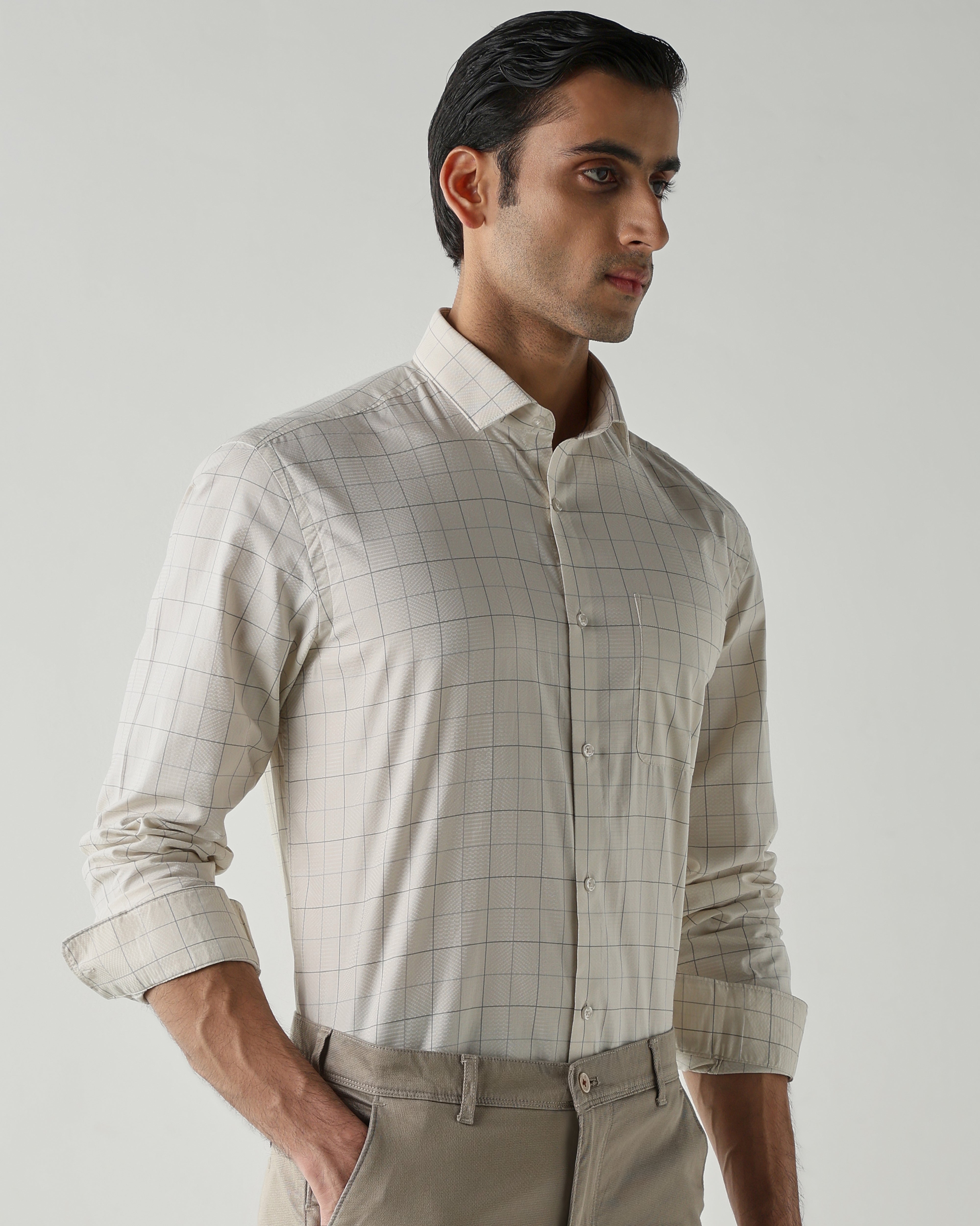 Fawn shirts crafted in 100% cotton,