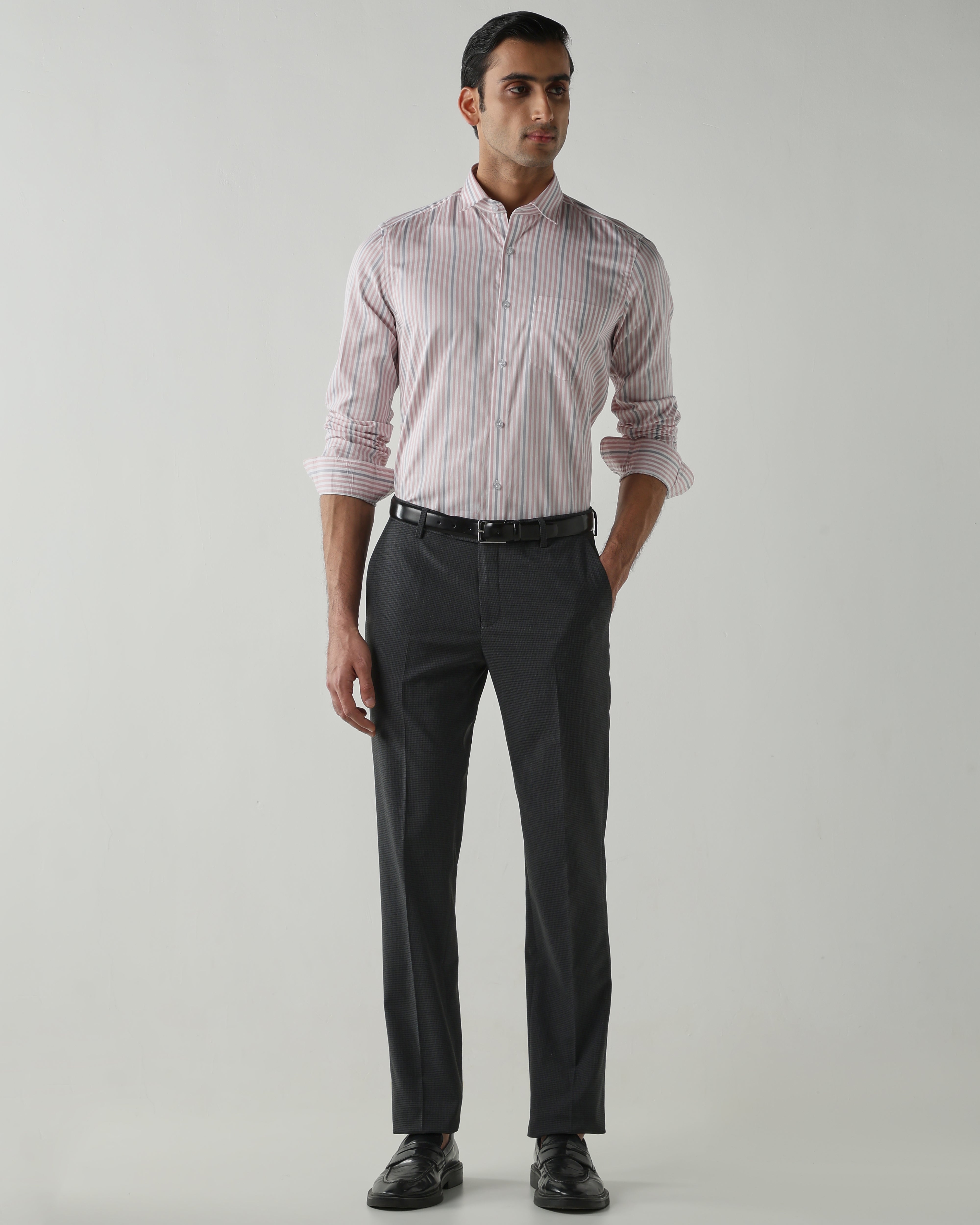 Grey/Pink shirts crafted in 100% cotton,