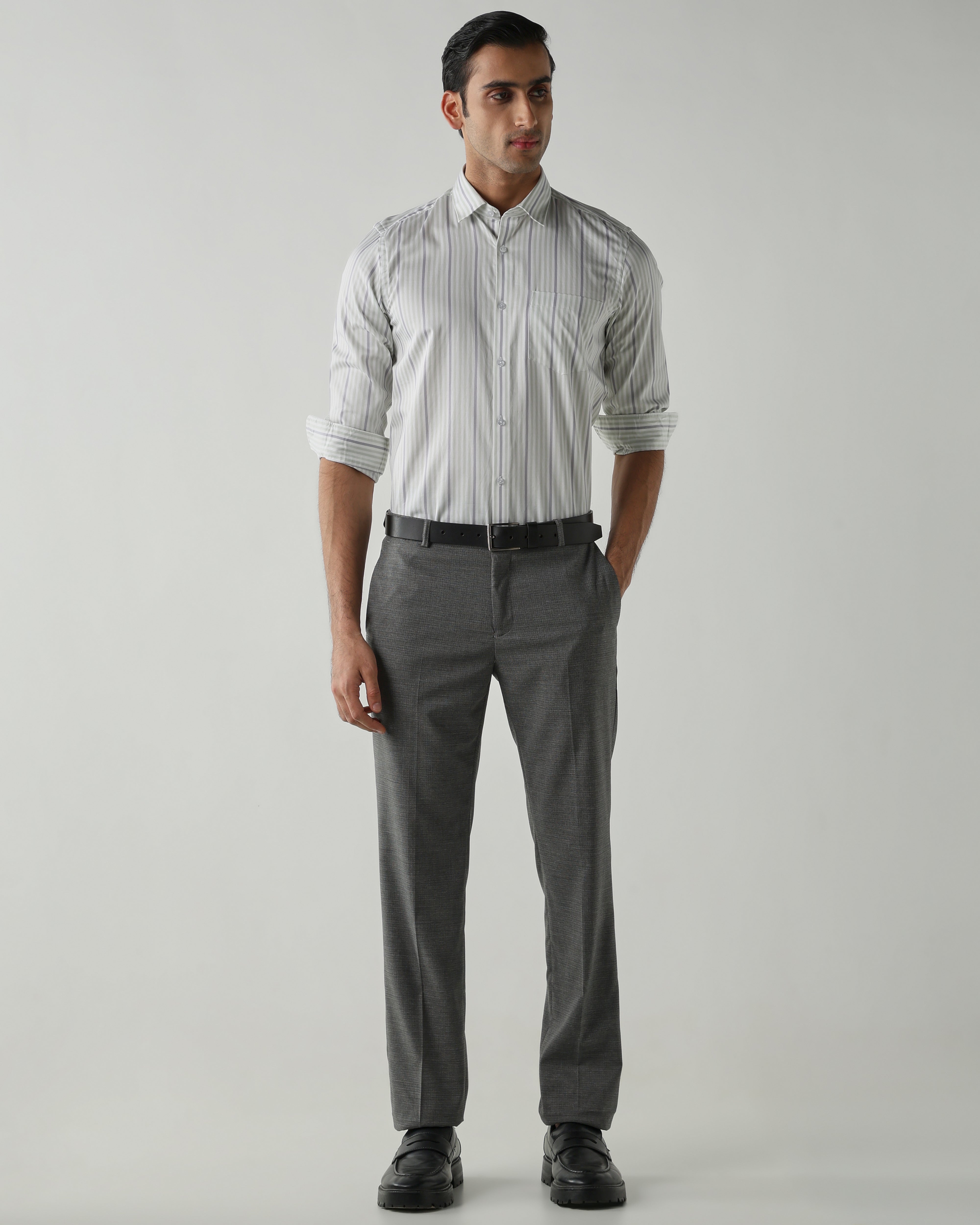 Grey/Pista shirts crafted in 100% cotton,