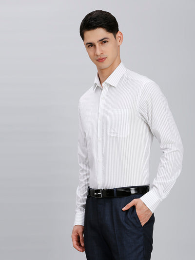 Men's Pure Cotton Checks Regular Fit Full Sleeve Formal Shirt - White & Blue