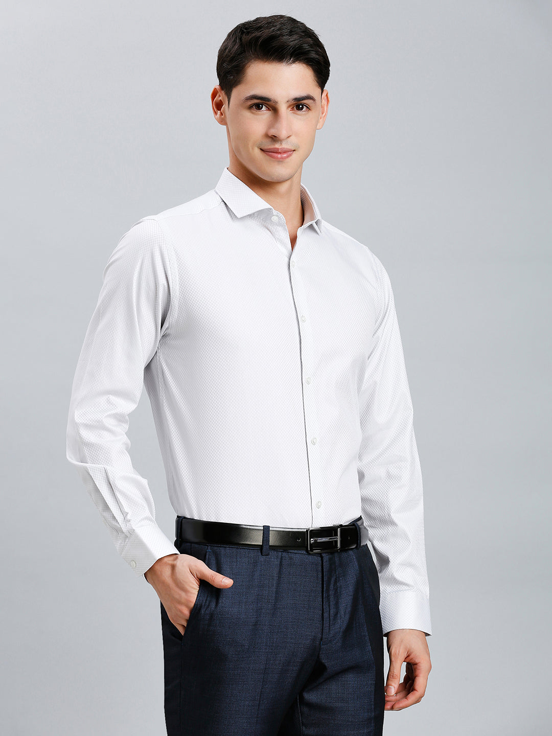 Grey Solid 100% Cotton Slim Fit Formal Full Sleeve Shirt