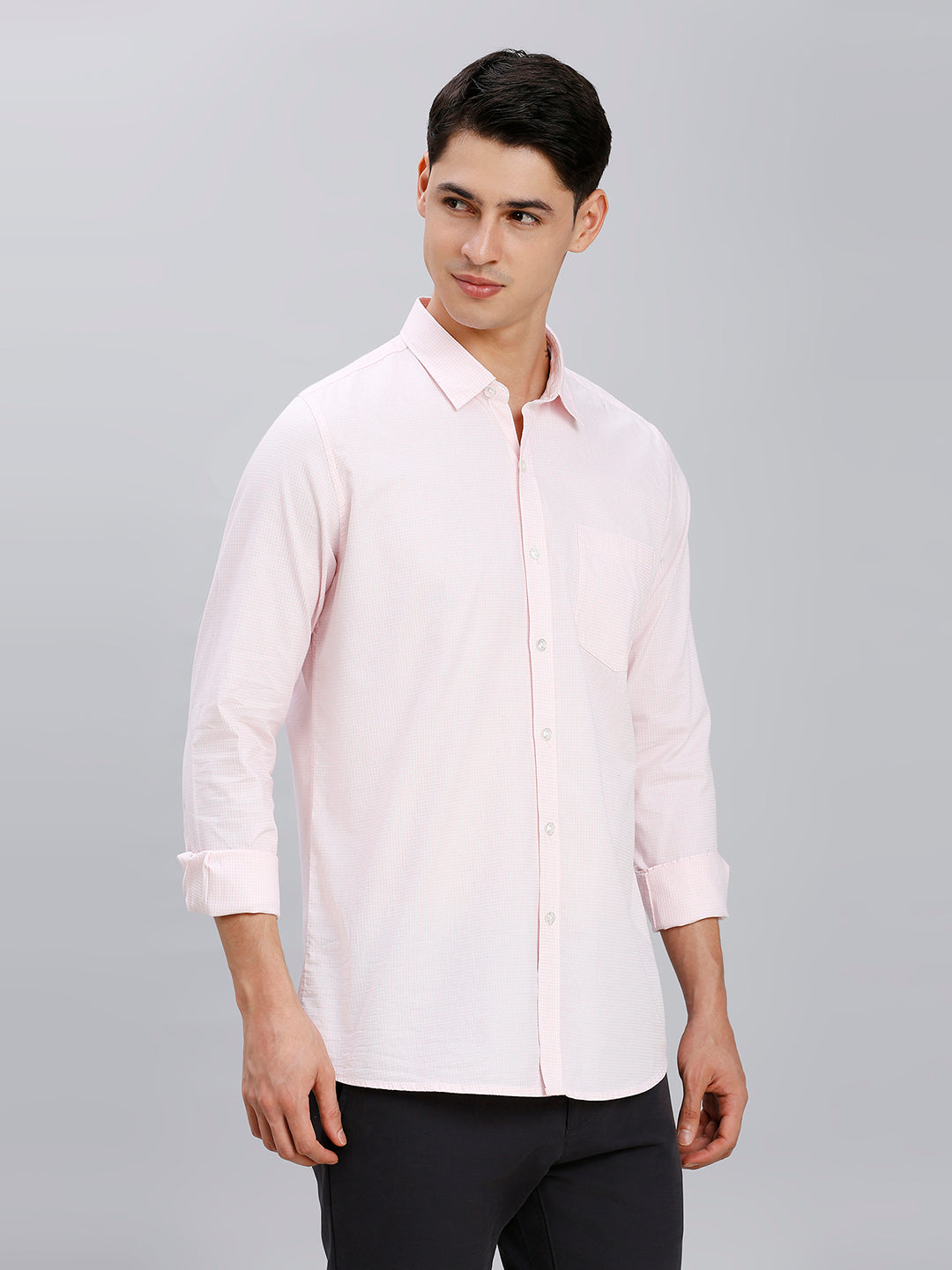 White & Pink Checks 100% Cotton Slim Fit Casual Full Sleeve Shirt