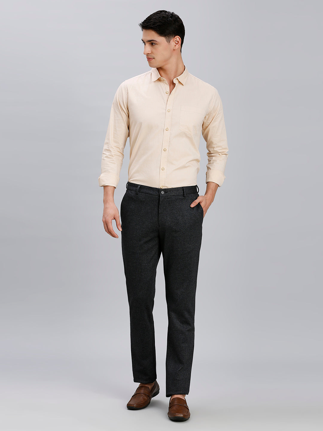 Elegant Black Knitted Fabric Poly Viscose Elastane Tailor Fit Formal Cross Pocket Trousers