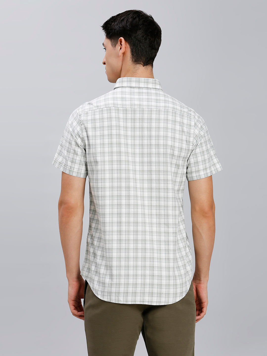Moss & White Checks 100% Cotton Slim Fit Casual Half Sleeve Shirt