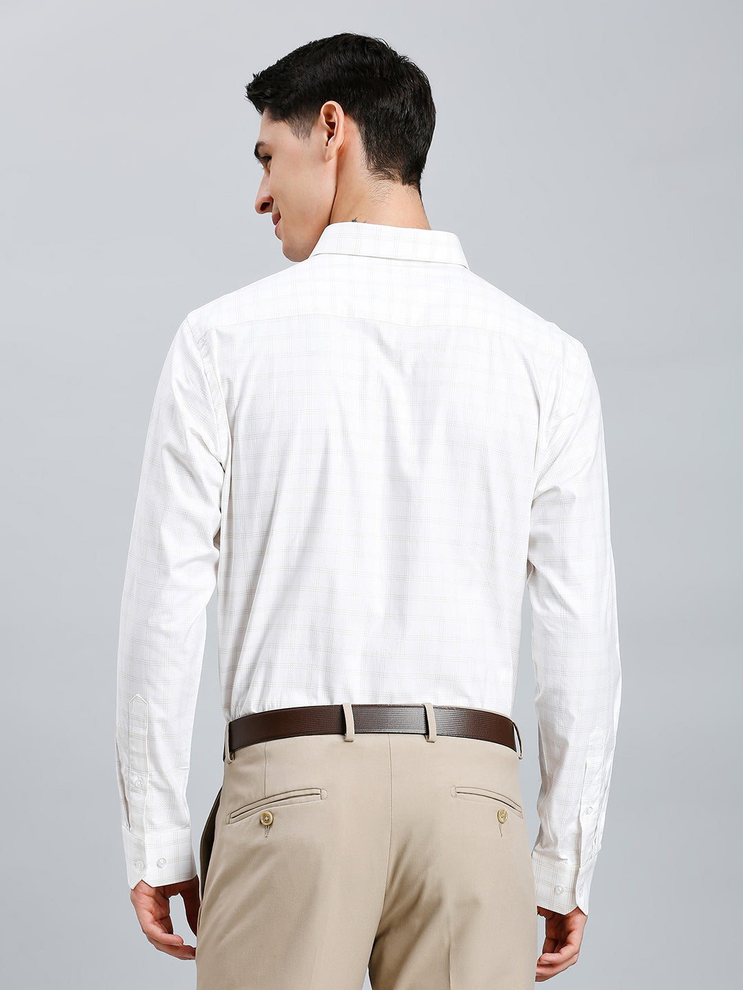 White & Brown Dobby Checks 100% Cotton Regular Fit Formal Full Sleeve Shirt