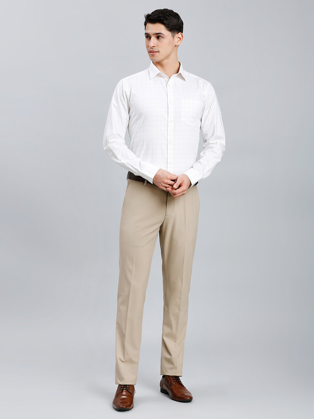 White & Brown Dobby Checks 100% Cotton Regular Fit Formal Full Sleeve Shirt