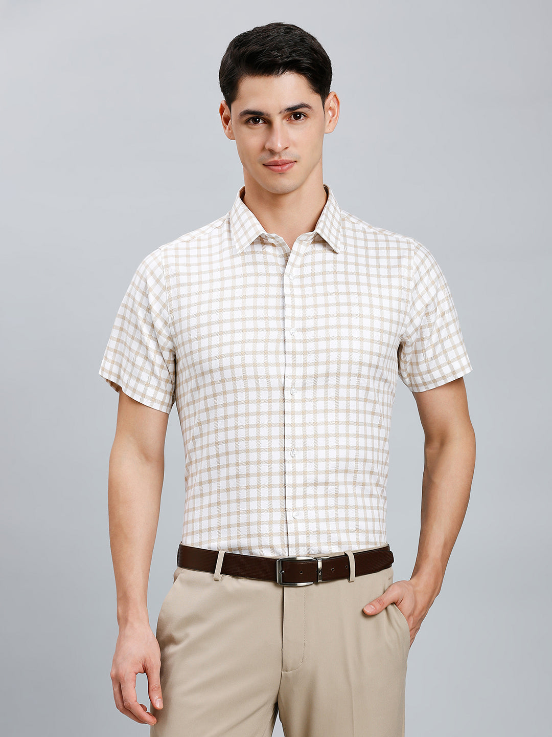 White & Brown Checks 100% Cotton Slim Fit Formal Half Sleeve Shirt