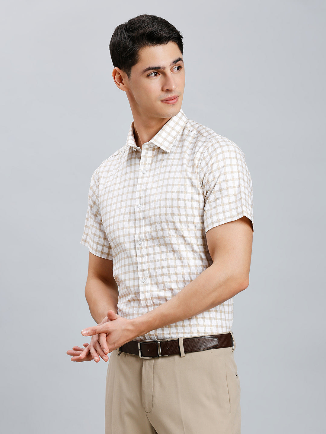 White & Brown Checks 100% Cotton Slim Fit Formal Half Sleeve Shirt