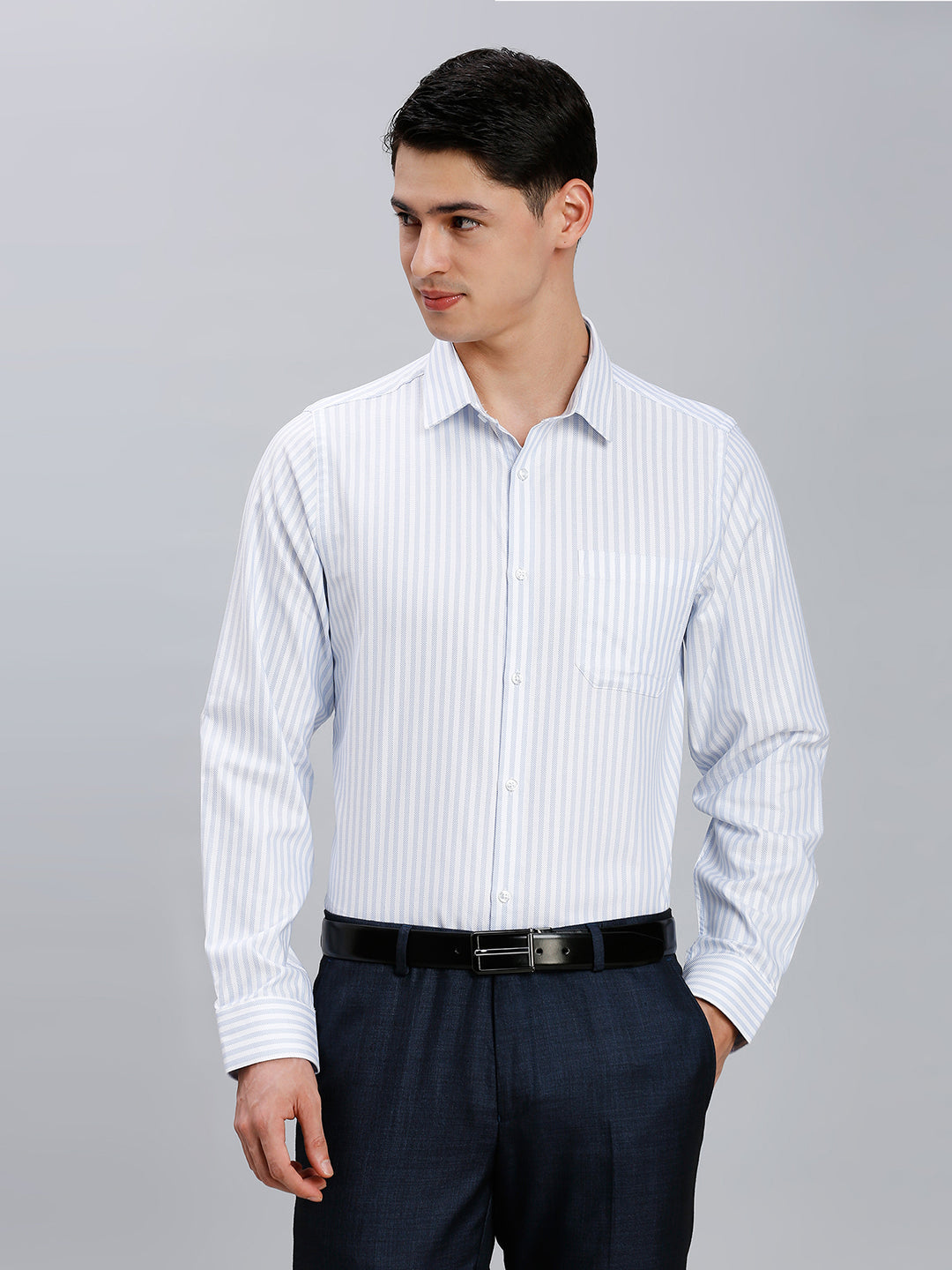 White & Blue Dobby Stripe 100% Cotton Slim Fit Formal Full Sleeve Shirt