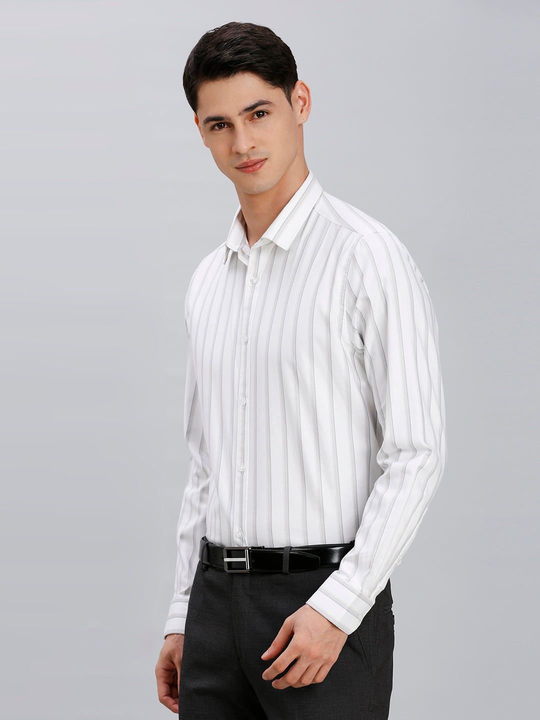 White & Beige Dobby Stripe 100% Cotton Slim Fit Formal Full Sleeve Shirt
