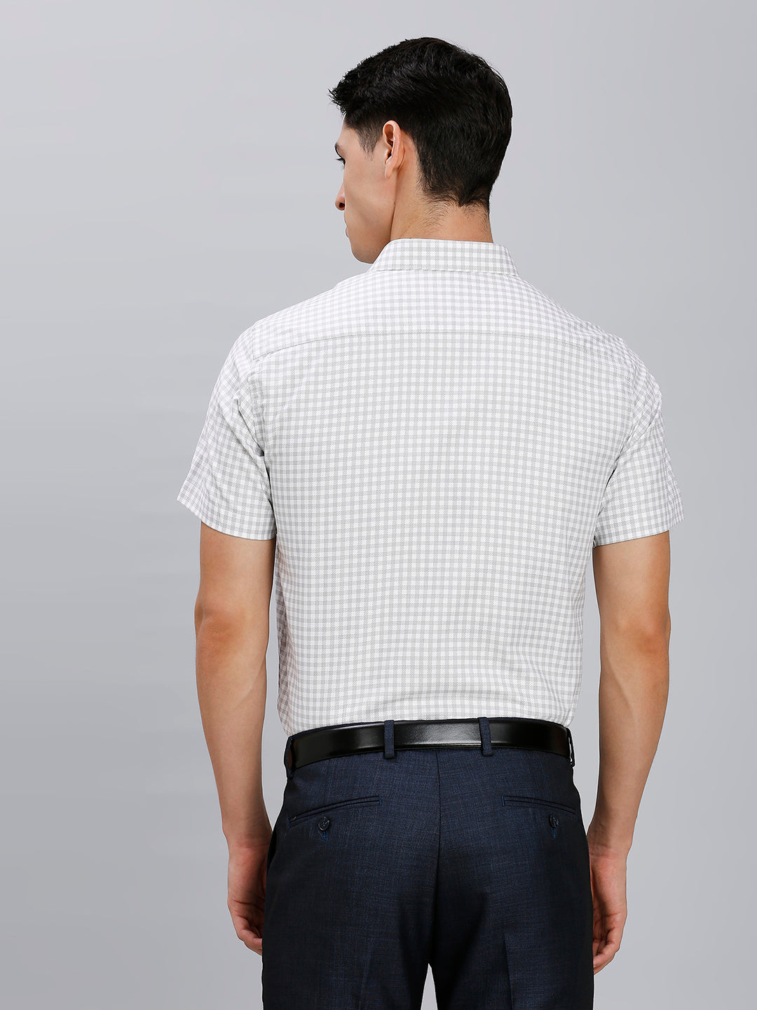White & Grey Checks 100% Cotton Regular Fit Formal Half Sleeve Shirt
