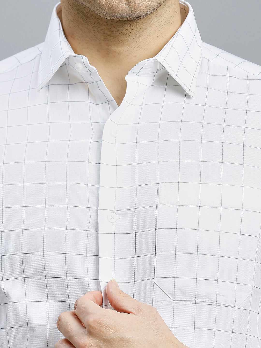 Sophisticated White & Navy Checks Pima Cotton Regular Fit Formal Full Sleeve Shirt