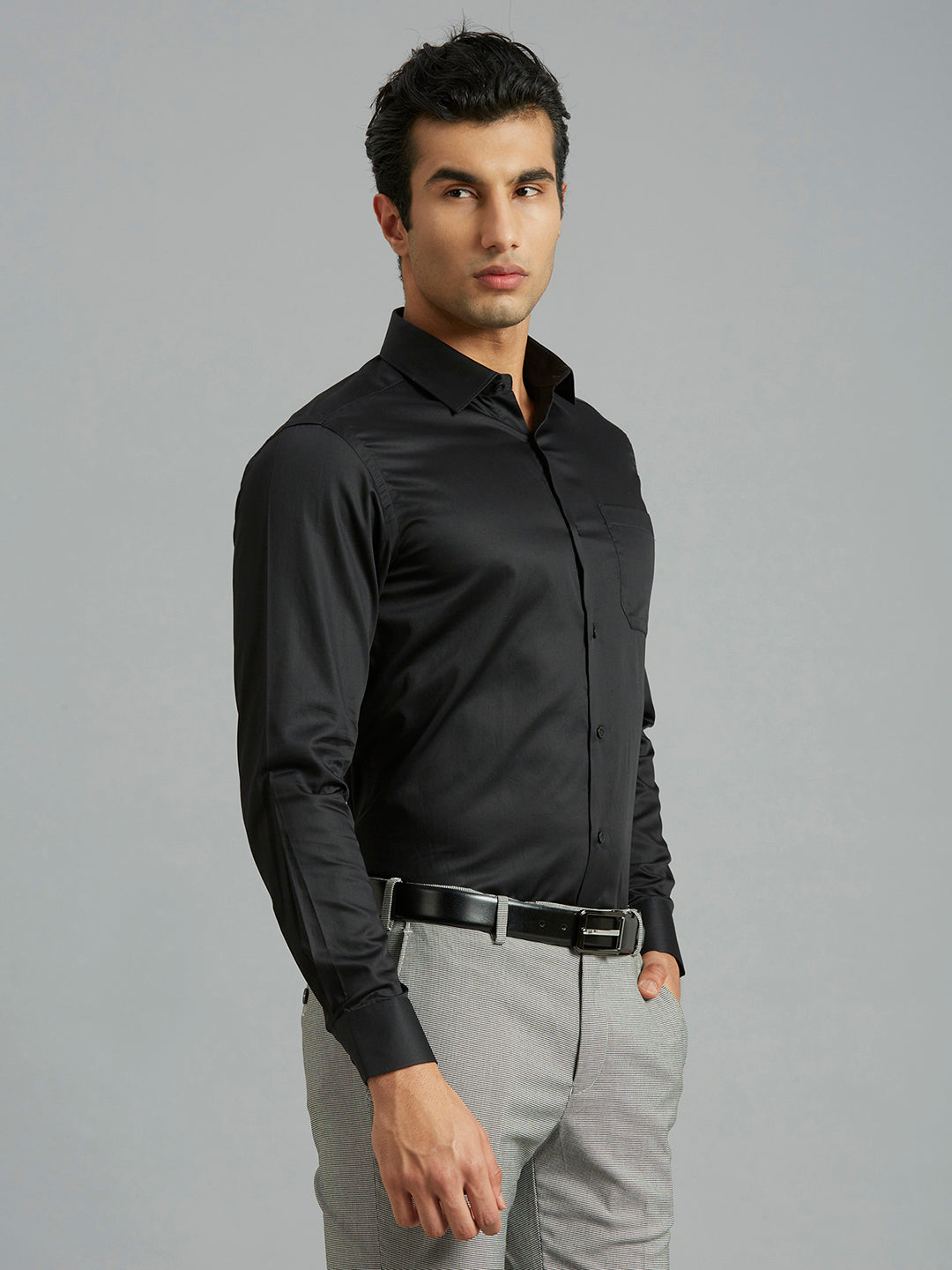 Black Solid Pima Cotton Regular Fit Formal Full Sleeve Shirt