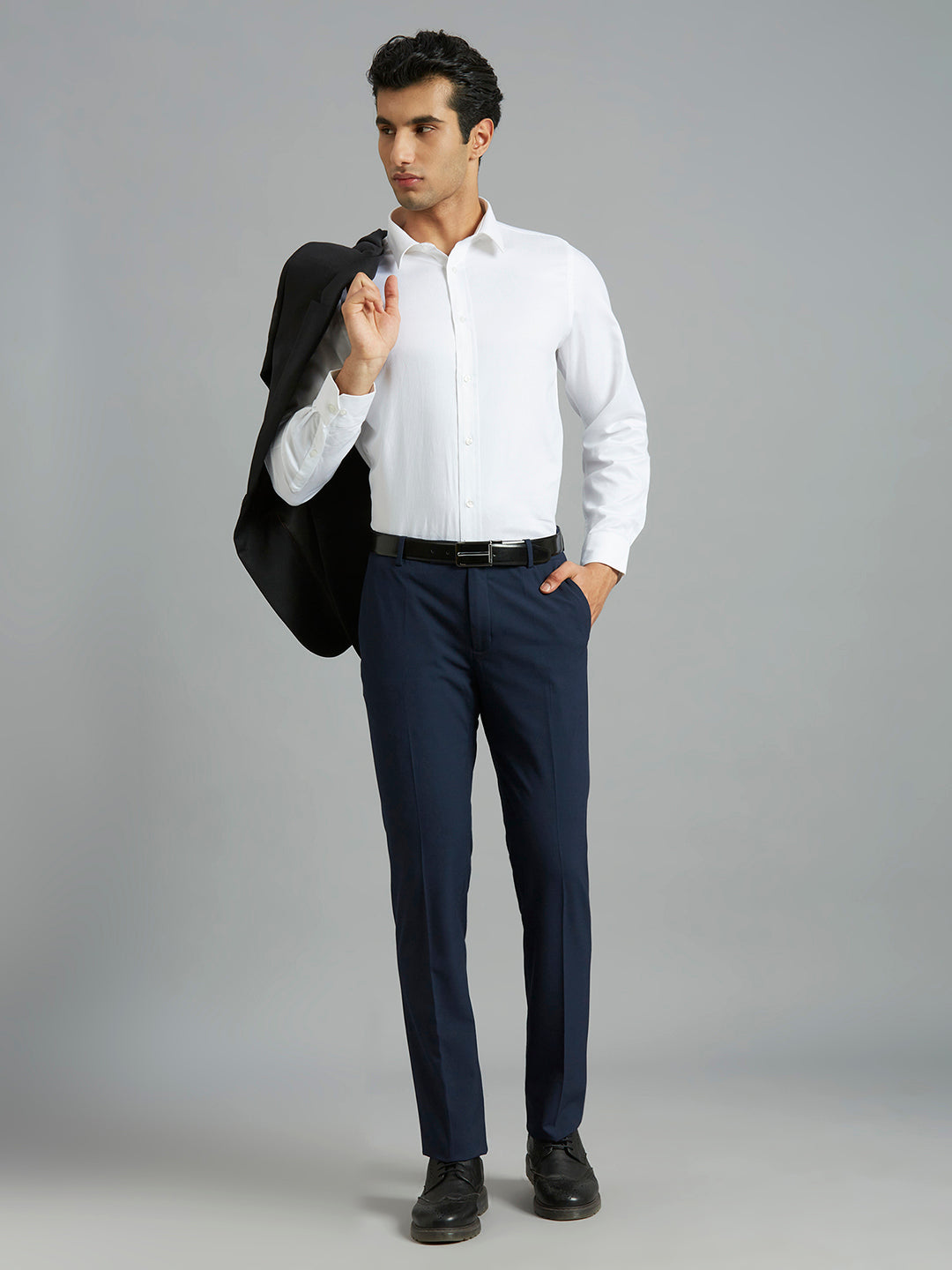 White Solid 100% Cotton Slim Fit Formal Full Sleeve Shirt