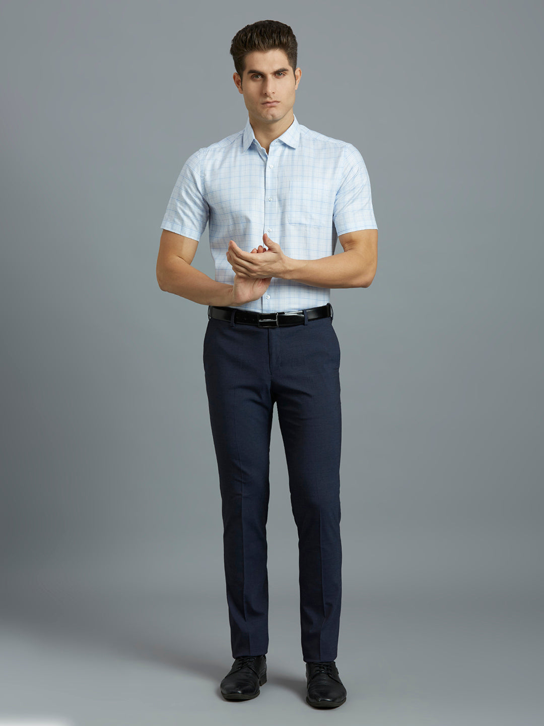 White & Dark Blue & Light Blue Checks 100% Cotton Regular Fit Formal Half Sleeve Shirt