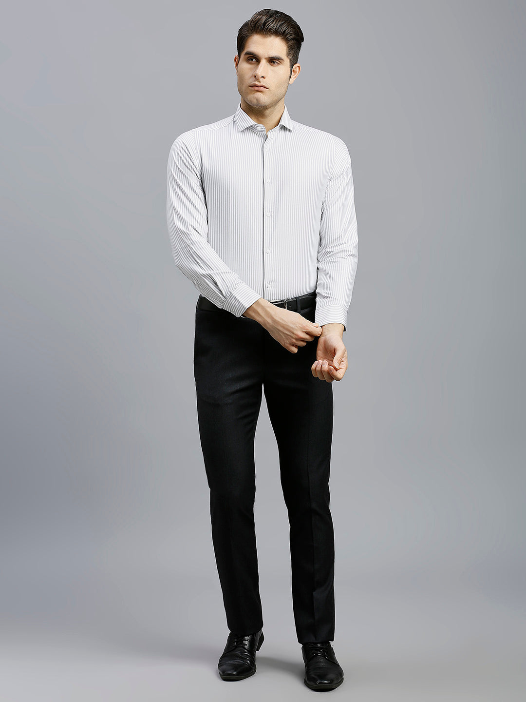 White & Light Violet Dobby Stripe 100% Cotton Slim Fit Formal Full Sleeve Shirt