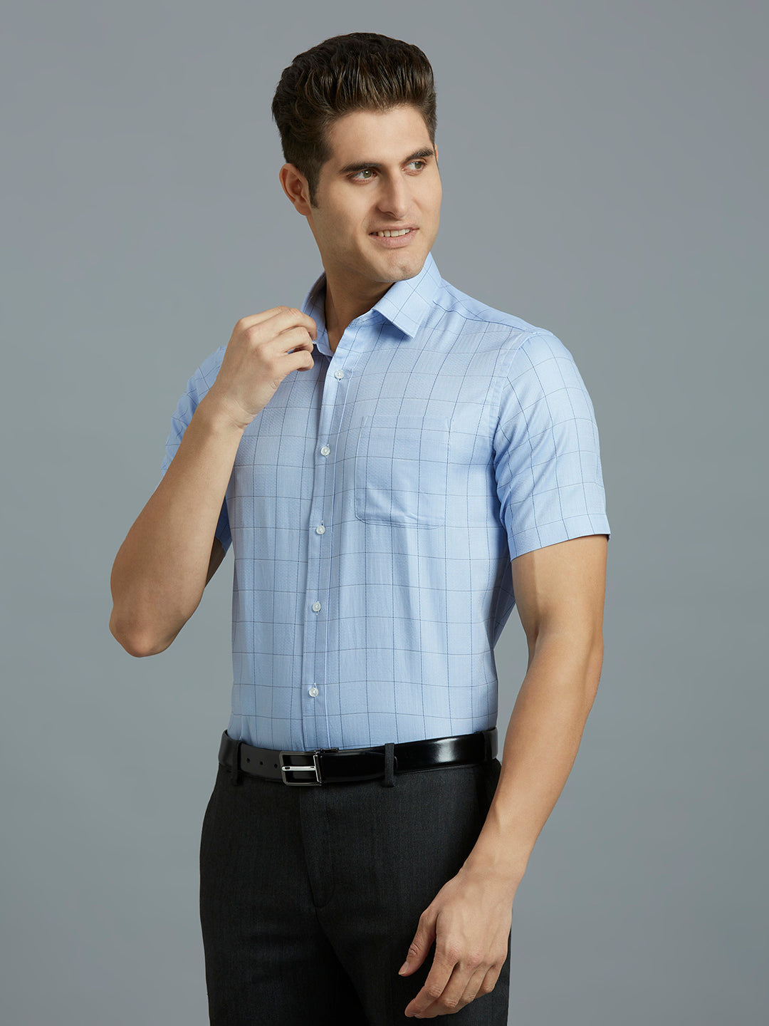 White & Dark Blue Dobby Checks 100% Cotton Regular Fit Formal Half Sleeve Shirt
