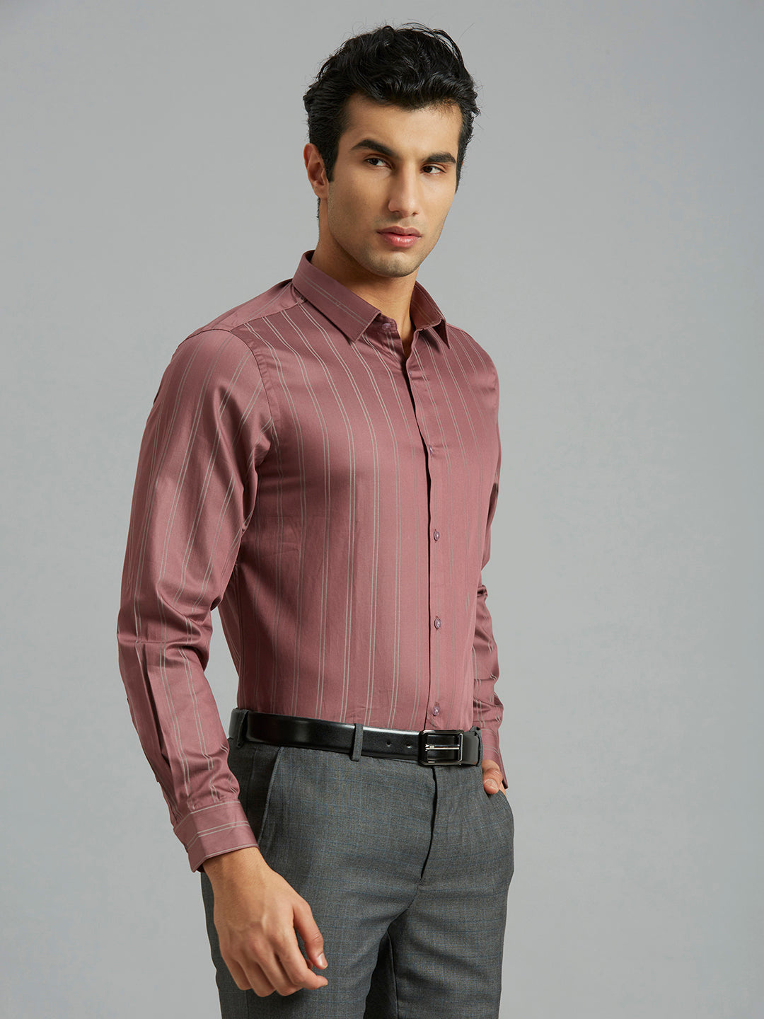 Wine Stripe 100% Cotton Slim Fit Formal Full Sleeve Shirt