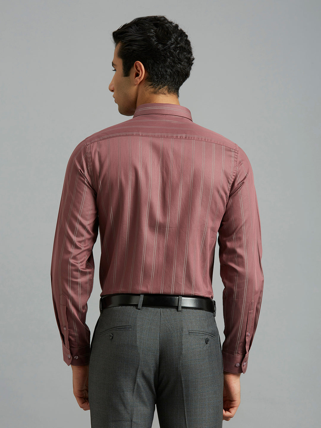 Wine Stripe 100% Cotton Slim Fit Formal Full Sleeve Shirt
