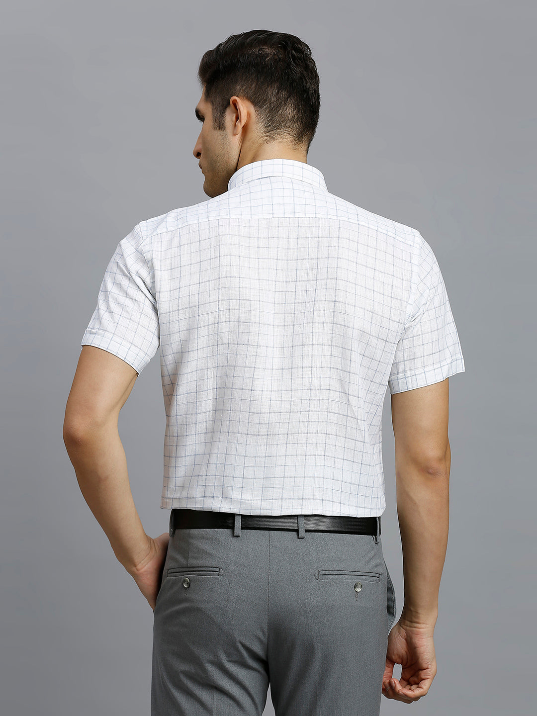 White & Blue Checks 100% Linen Regular Fit Formal Half Sleeve Shirt