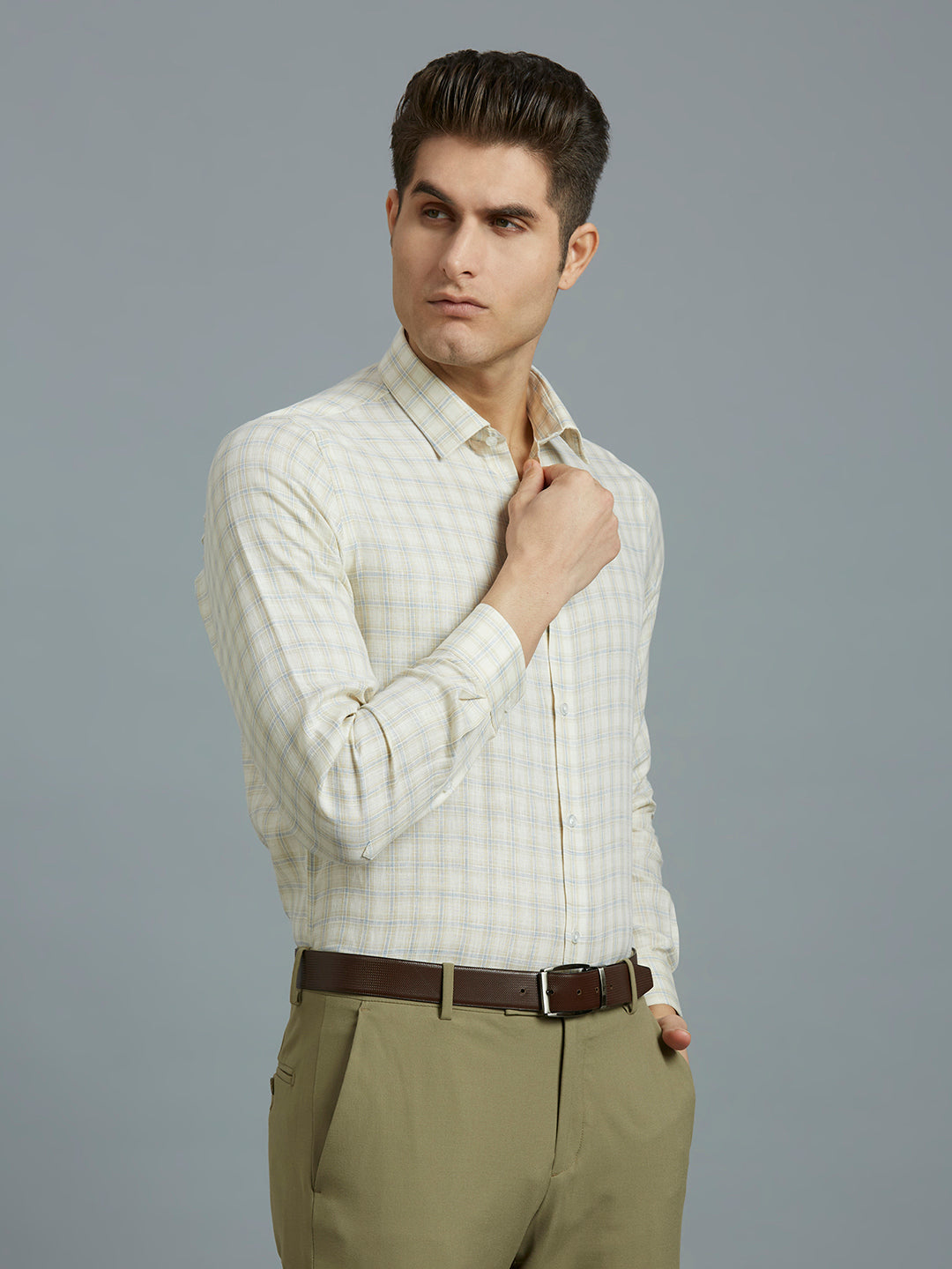 Beige & Blue Checks 100% Linen Regular Fit Formal Full Sleeve Shirt