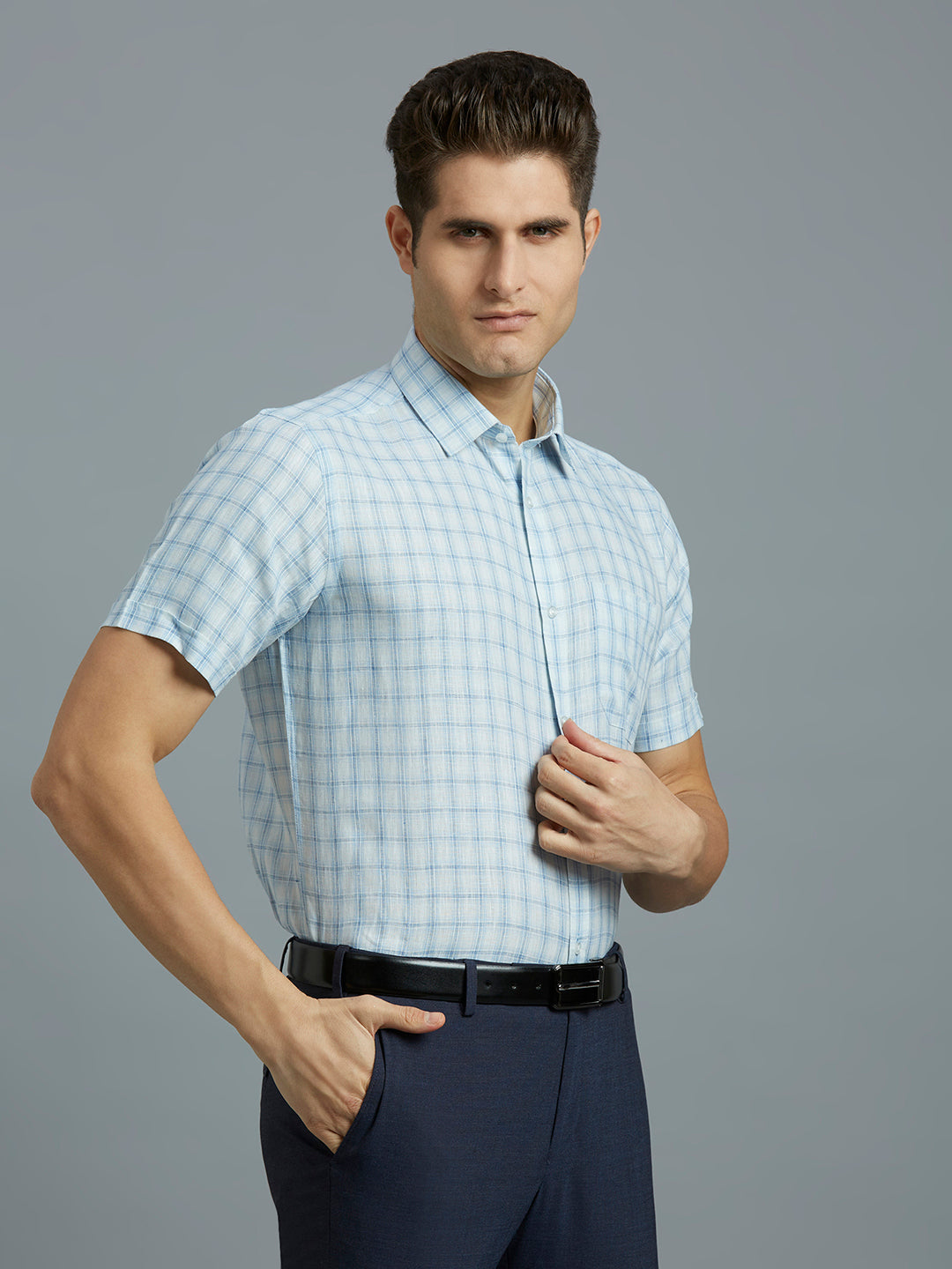 Blue & White Checks 100% Linen Regular Fit Formal Half Sleeve Shirt