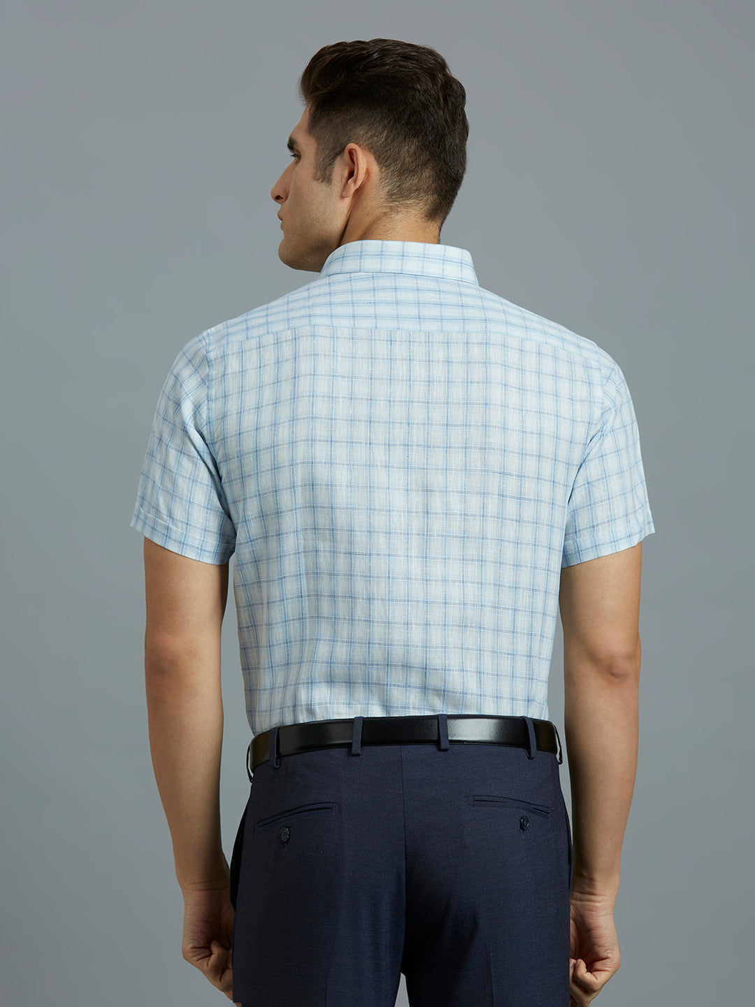 Blue & White Checks 100% Linen Regular Fit Formal Half Sleeve Shirt