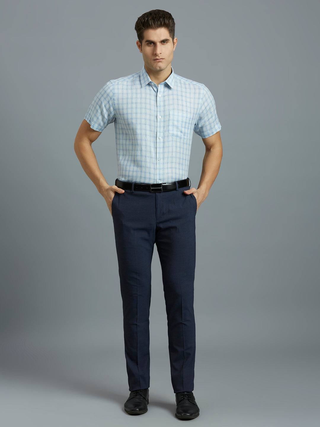 Blue & White Checks 100% Linen Regular Fit Formal Half Sleeve Shirt