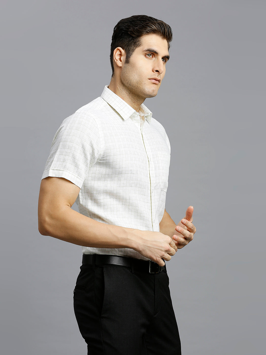 White & Green Checks 100% Linen Regular Fit Formal Half Sleeve Shirt