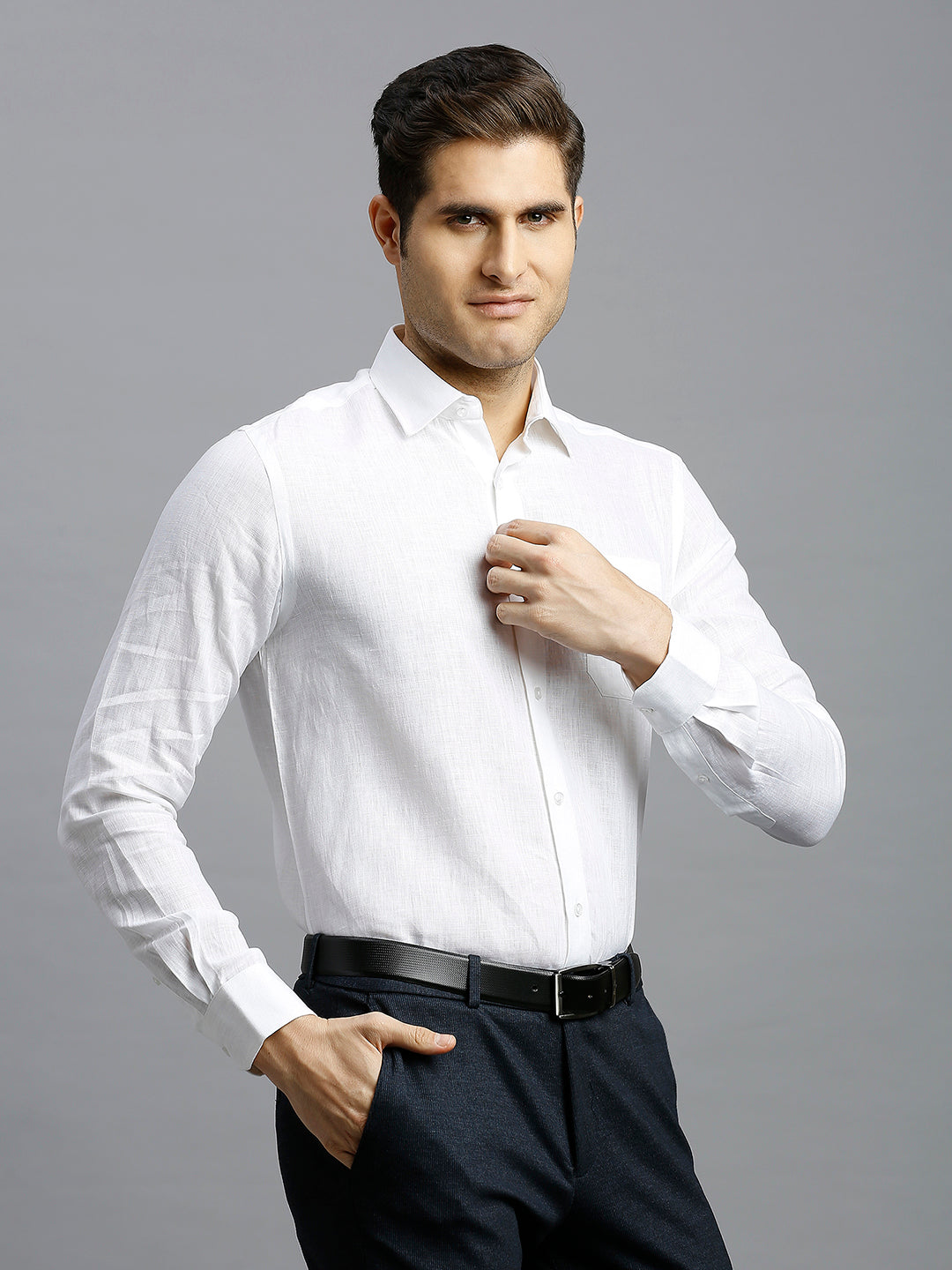 White Solid 100% Linen Regular Fit Formal Full Sleeve Shirt