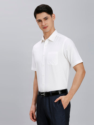 Men's Pure Cotton Dobby Solid Regular Fit Half Sleeve Formal Shirt - White