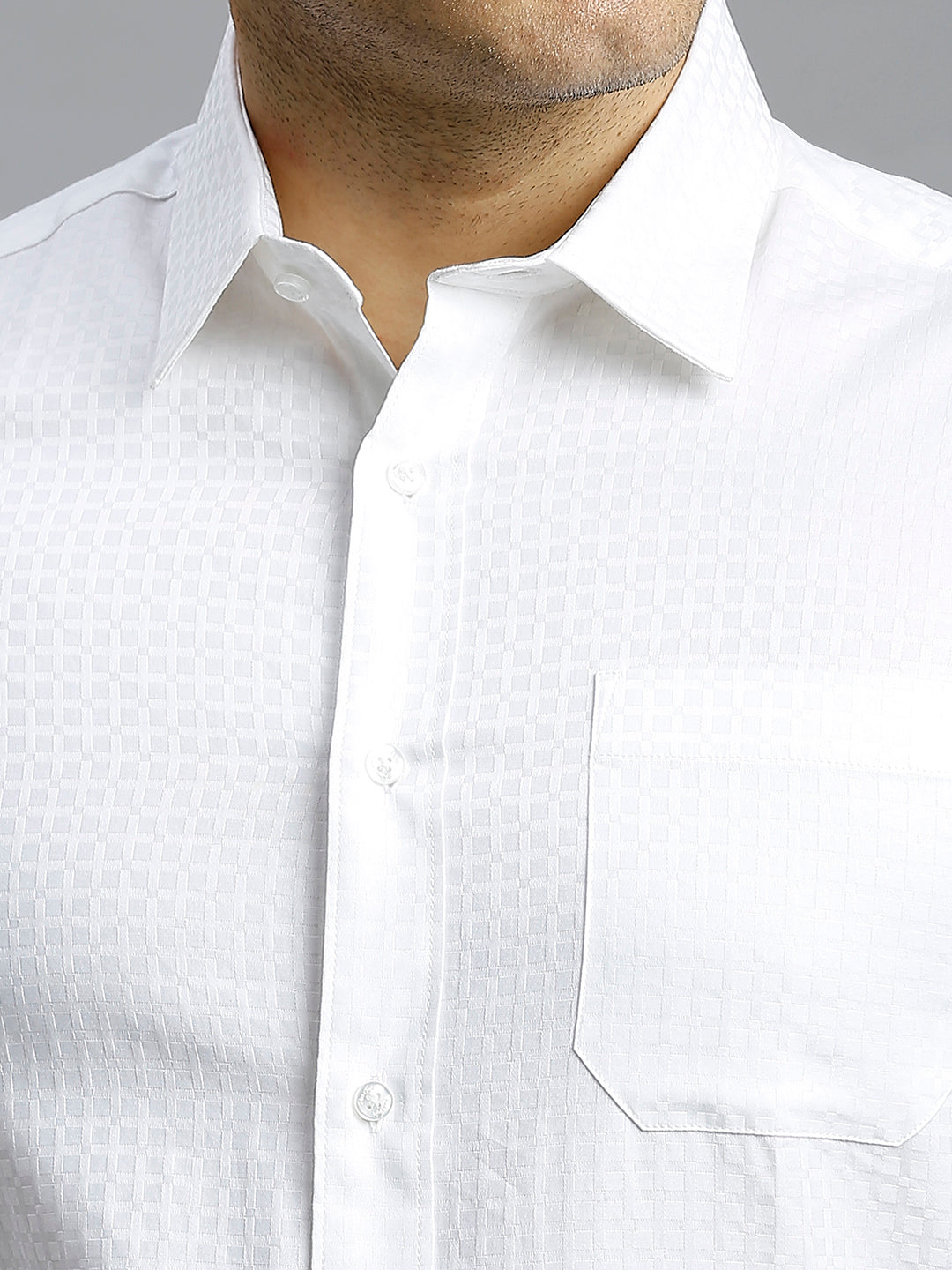 White Solid 100% Cotton Regular Fit Formal Half Sleeve Shirt