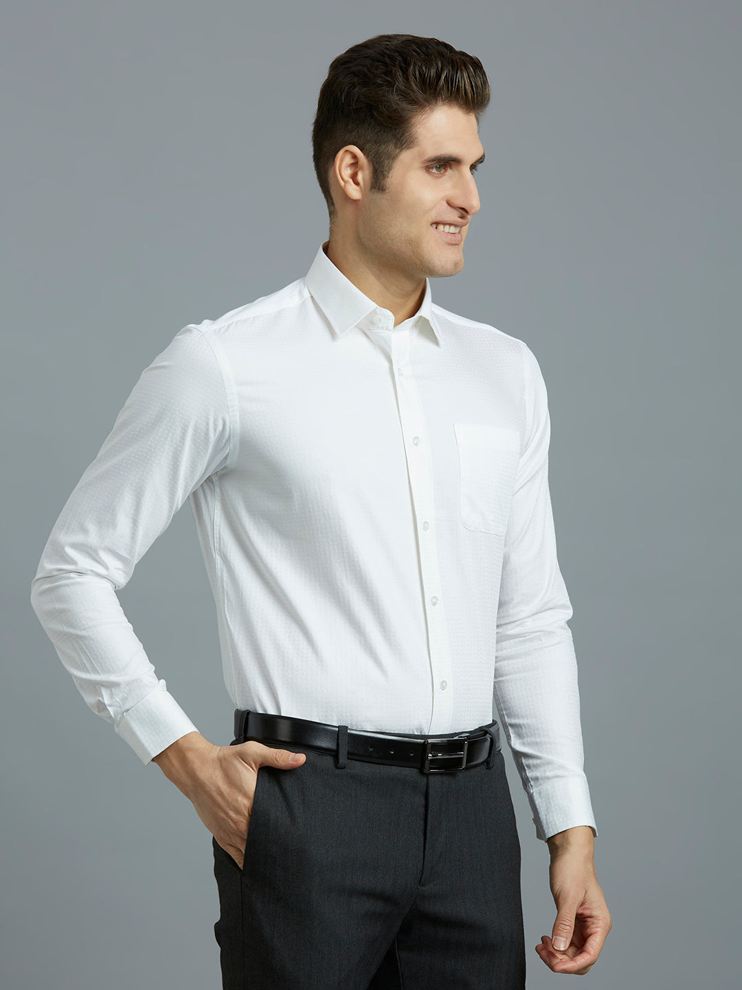 Premium White Solid 100% Cotton Regular Fit Formal Full Sleeve Shirt