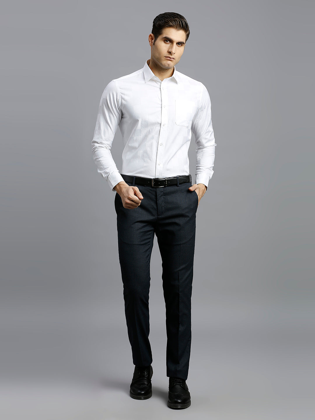 Versatile White Solid 100% Cotton Regular Fit Formal Full Sleeve Shirt