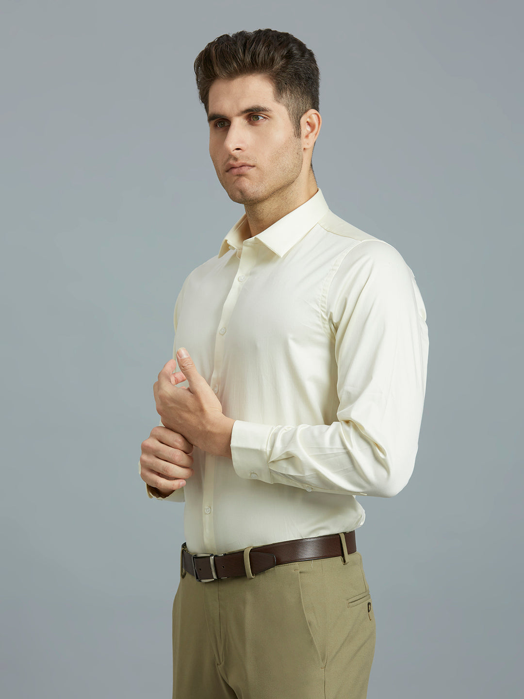 Cream Solid 60'S Satin Lycra Slim Fit Formal Full Sleeve Shirt