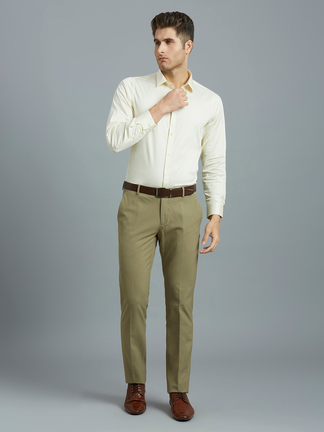 Cream Solid 60'S Satin Lycra Slim Fit Formal Full Sleeve Shirt