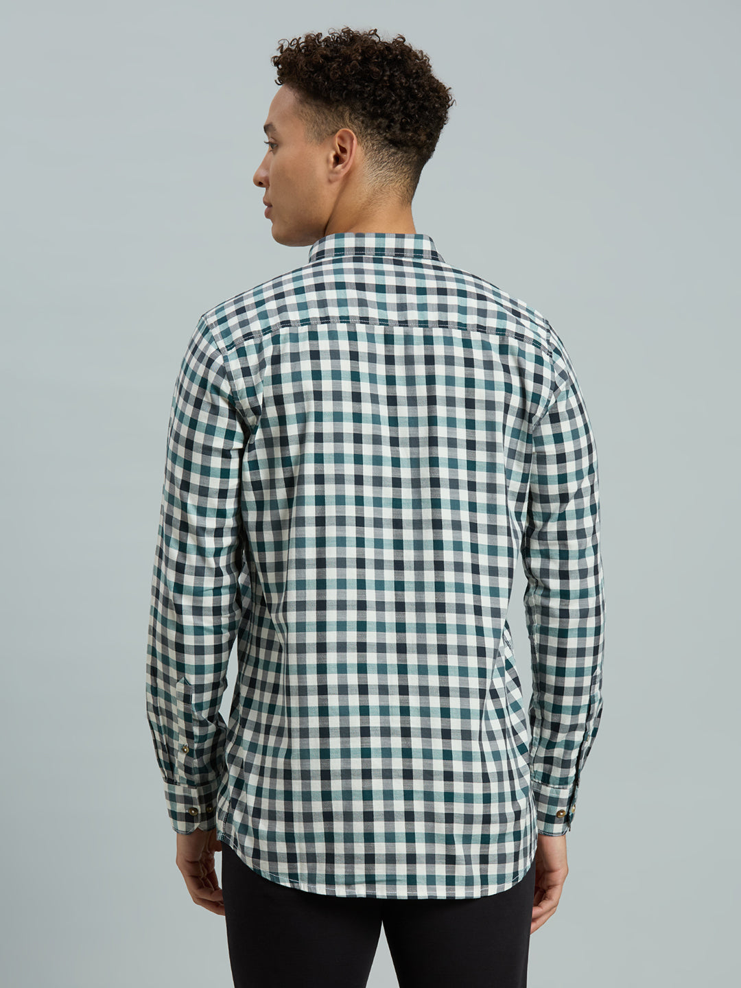 White & Black Checks 100% Cotton Slim Fit Casual Full Sleeve Shirts