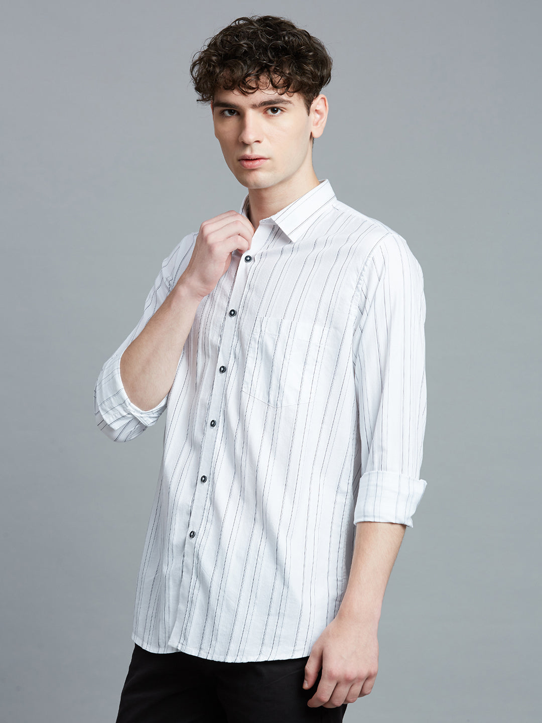 White & Navy Stripe 100% Cotton Slim Fit Casual Full Sleeve Shirt