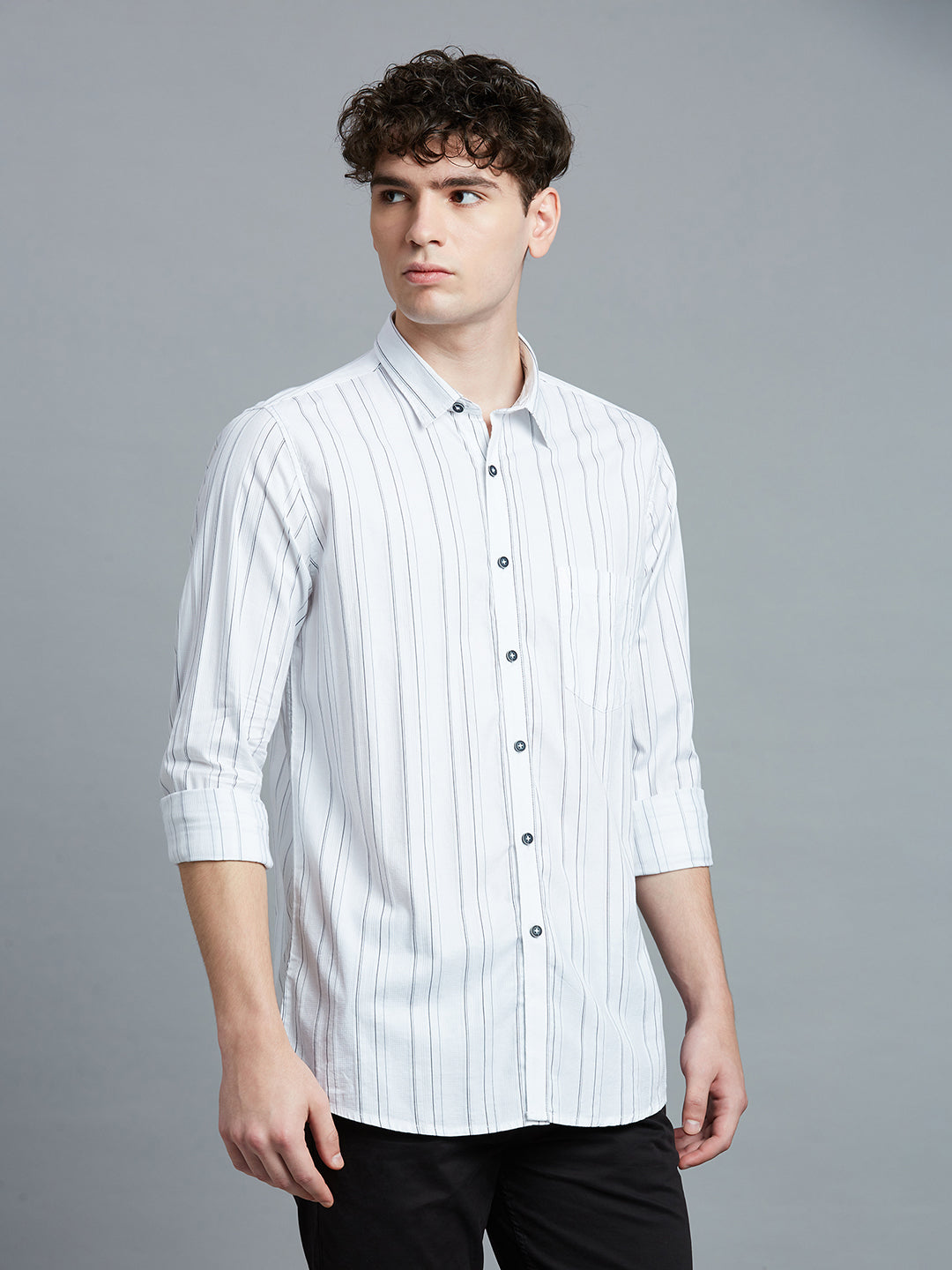 White & Navy Stripe 100% Cotton Slim Fit Casual Full Sleeve Shirt