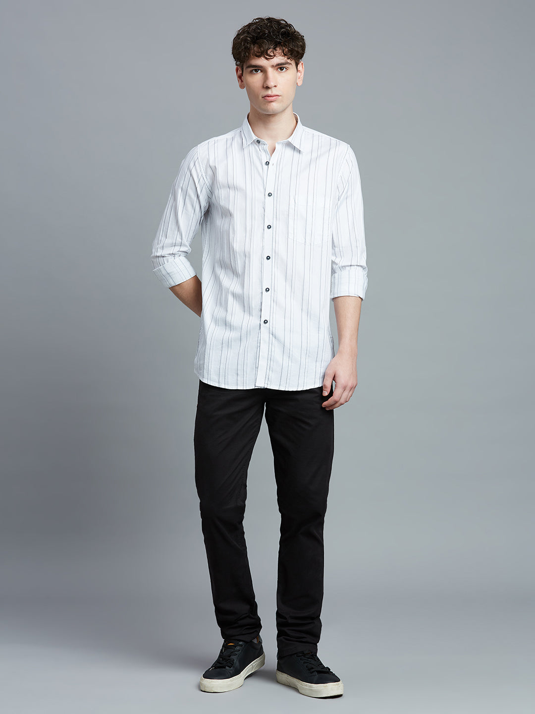 White & Navy Stripe 100% Cotton Slim Fit Casual Full Sleeve Shirt
