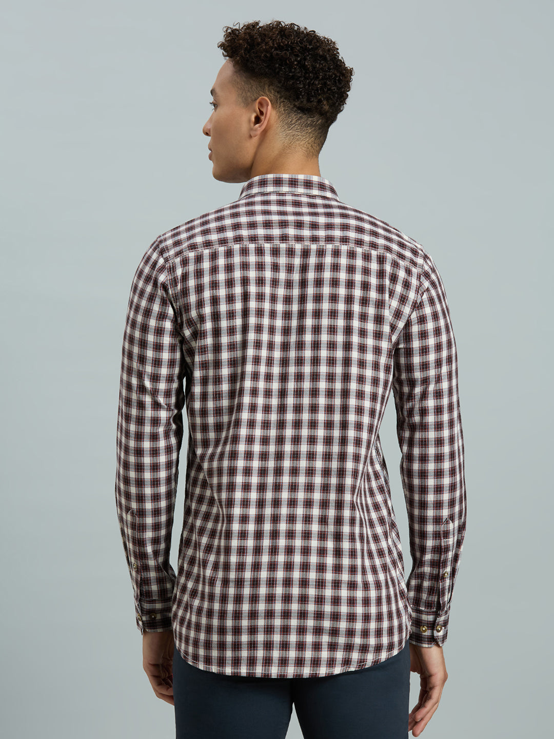 White & Red & Blk Checks 100% Cotton Slim Fit Casual Full Sleeve Shirt