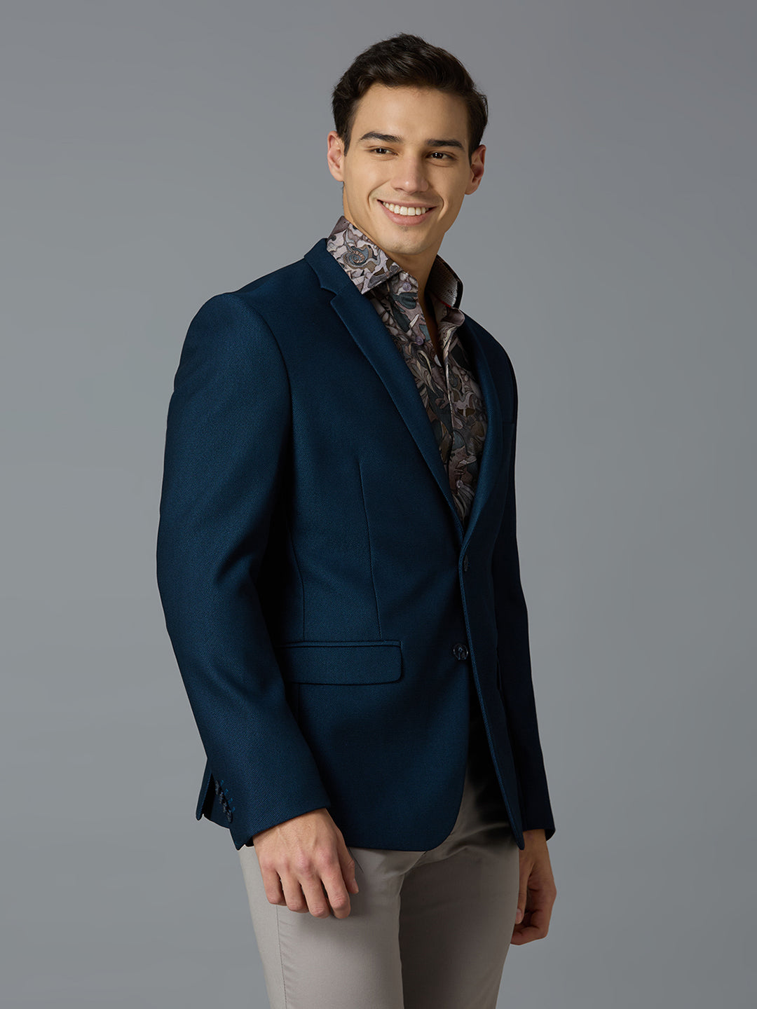Green Dobby Y/D Poly Viscose Elastane Tailor Fit Formal Full Sleeve Blazers