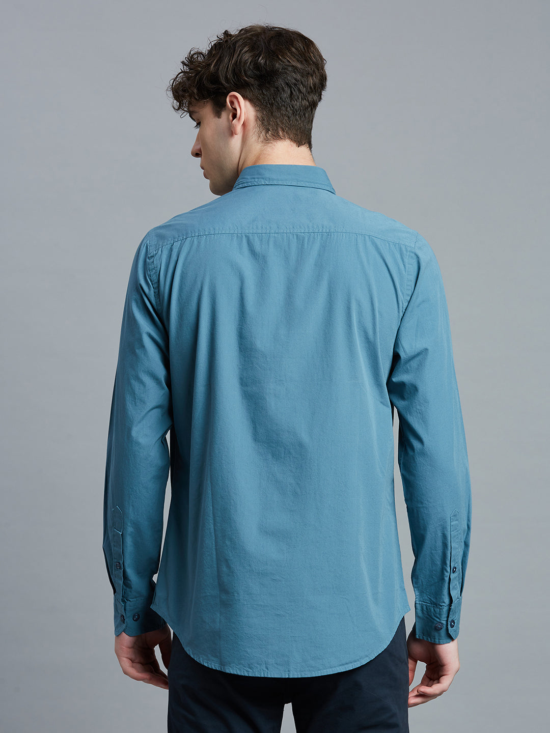 Teal Blue Solid Peached Cotton Slim Fit Casual Full Sleeve Shirt